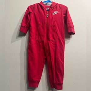 Baby girl NIKE hot pink onesie with hoodie. Size 12 months.